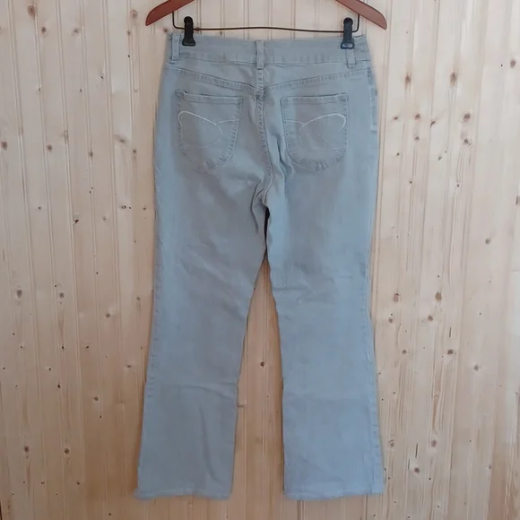 Chico's Platinum Faded Gray Jeans Size 6 - Picture 2 of 7